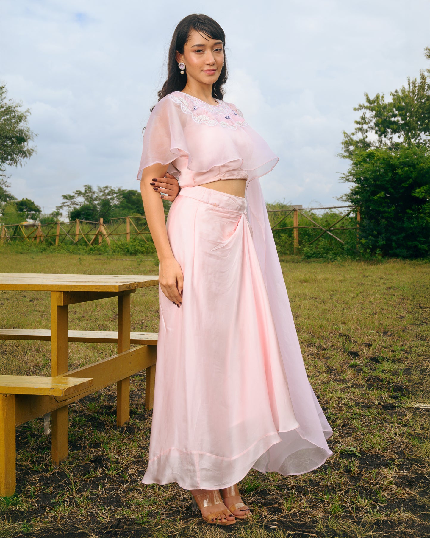 Gauravi Set